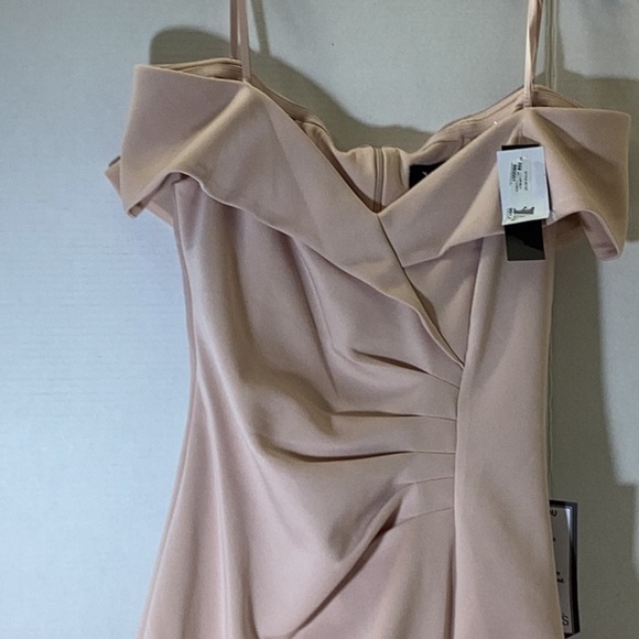 Off-the-Shoulder Sheath Dress.                    A - Picture 7 of 11